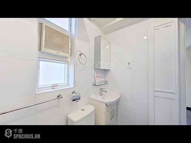 Causeway Bay - Hon Man Mansion 15