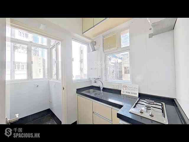 Causeway Bay - Hon Man Mansion 17
