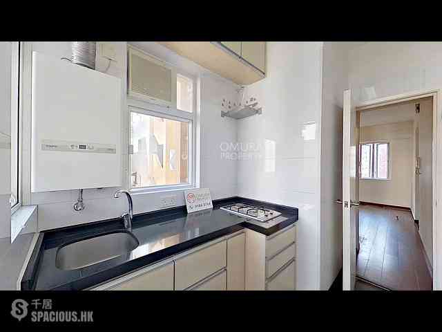 Causeway Bay - Hon Man Mansion 18