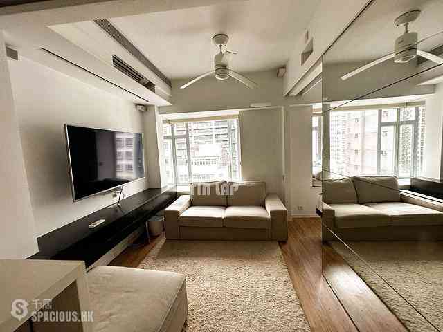 Sheung Wan - Wing Yu Building 02