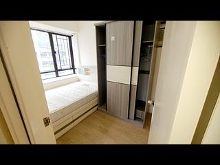 North Point - Roca Centre 03