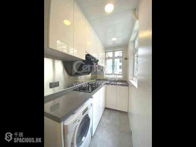 Wan Chai - Tak On Mansion 04