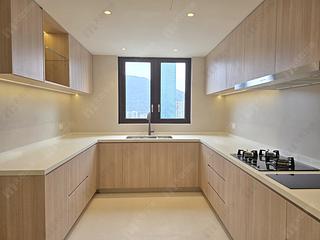Happy Valley - Broadview Villa 04