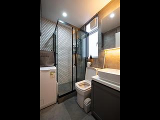 Kennedy Town - Houston Court 04
