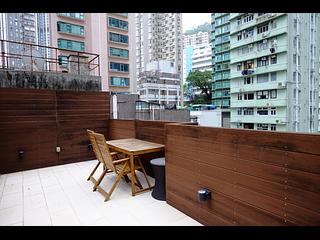 Wan Chai - Yuk Yat Building 16