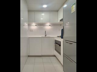 Wan Chai - Convention Plaza Apartments 06