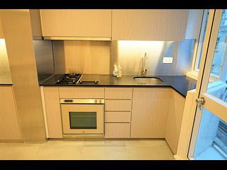 Mid Levels Central - Bonito Casa 06