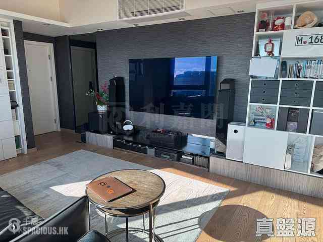Pok Fu Lam - Royalton Phase 2 04