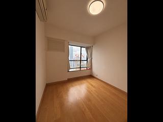 Mid Levels Central - The Grand Panorama Block 2 03