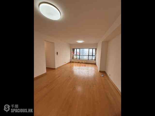 Mid Levels Central - The Grand Panorama Block 2 07