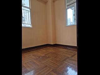 Wan Chai - Luen Fat Mansion 04
