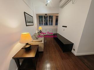 Poho - 170-172, Hollywood Road 08