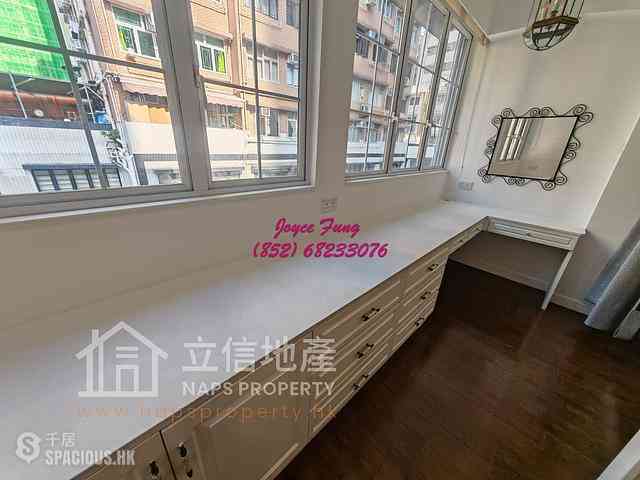 Poho - 170-172, Hollywood Road 14