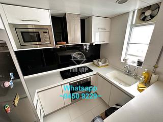 Sheung Wan - Wing Yu Building 09
