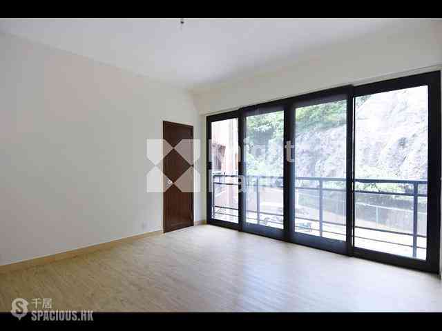 Repulse Bay - The Somerset 11