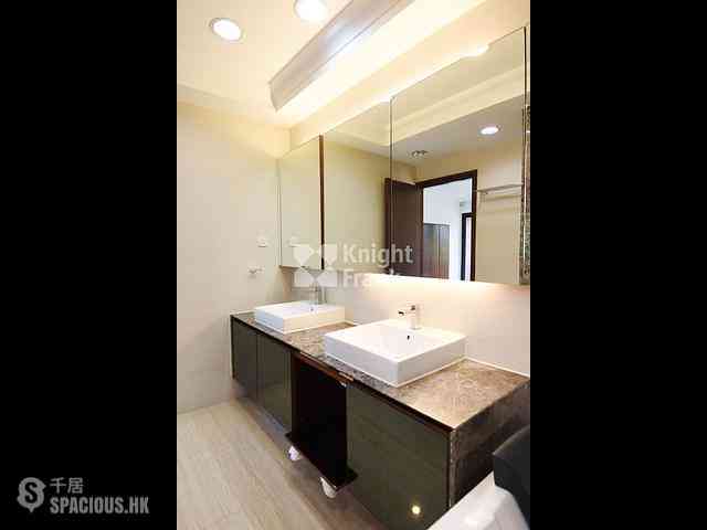 Repulse Bay - The Somerset 14