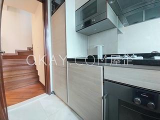 Wan Chai - The Avenue Phase 2 07