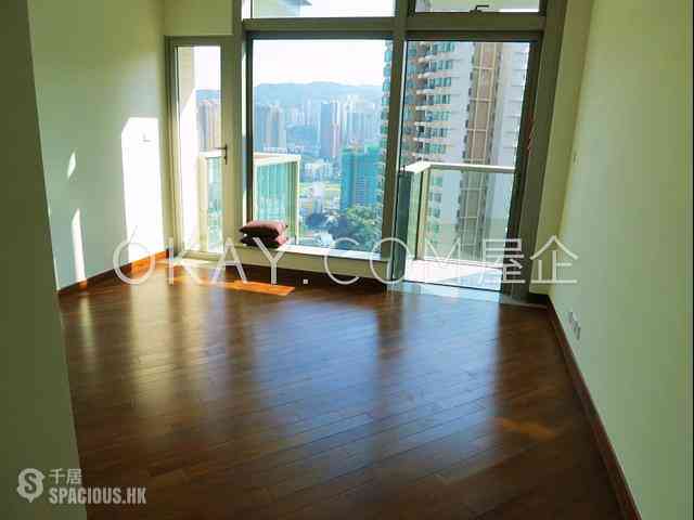 Wan Chai - The Avenue Phase 2 04