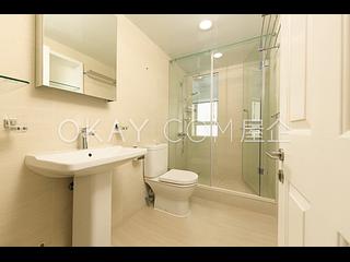 Leighton Hill - Rose Court 18