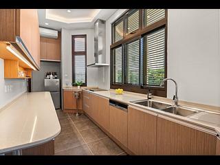 Pok Fu Lam - Jessville 08