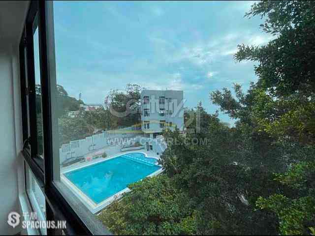 Stanley - Banoo Villa 12
