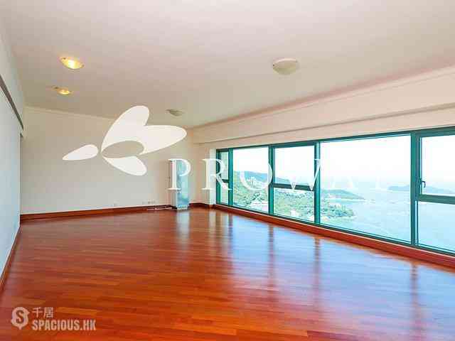 Repulse Bay - Fairmount Terrace 01