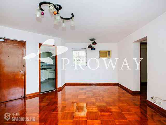 Ap Lei Chau - South Horizons Phase 2 Yee Ngar Court (Block 9) 03