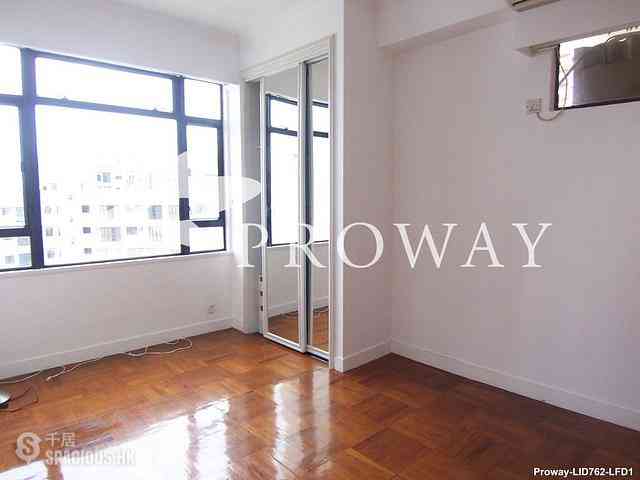 Mid Levels West - Hatton Place 09