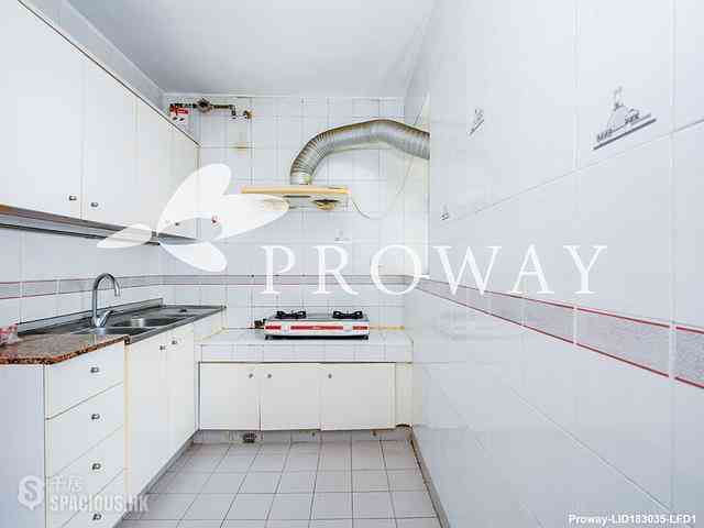 Ap Lei Chau - South Horizons Phase 2 Yee Ngar Court (Block 9) 08