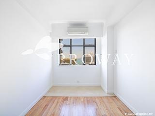 Pok Fu Lam - Baguio Villa Block 17 09