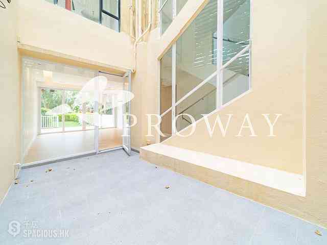 Stanley - Stanley Court 04