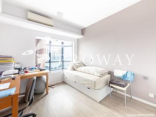 Repulse Bay - Grand Garden Block 2 07