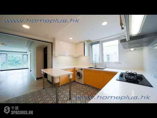 Clear Water Bay - Hillview Court 02