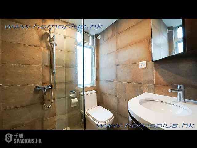 Clear Water Bay - Hillview Court 06