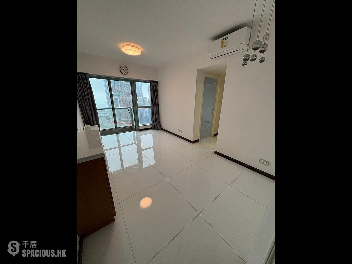Tsim Sha Tsui - The Victoria Towers Tower 3 01