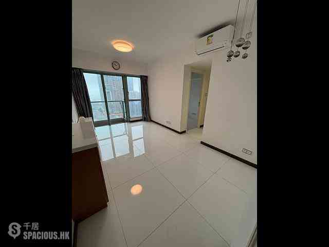 Tsim Sha Tsui - The Victoria Towers Tower 3 01