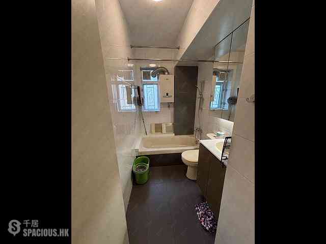 Causeway Bay - Yee Hing Building 02