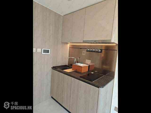 Sai Ying Pun - 9, Eastern Street 03
