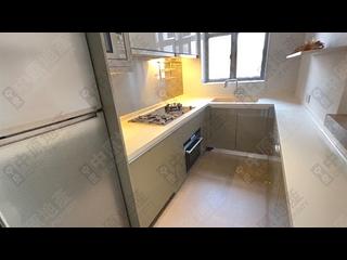 Sai Ying Pun - Island Crest Block 1 04
