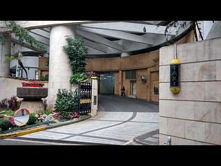 Mid Levels Central - Birchwood Place 05