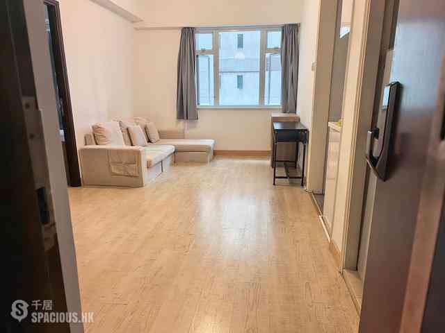 Wan Chai - Paul Yee Mansion 04