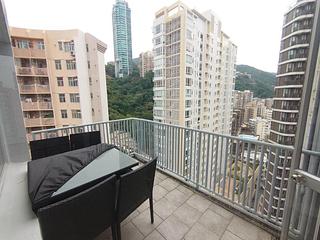 Happy Valley - Cheerful Court 02