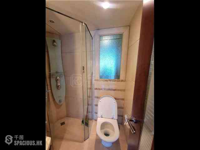 West Kowloon - The Harbourside Block 3 07