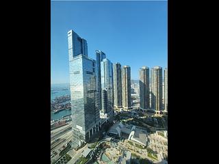 West Kowloon - The Harbourside Block 3 09