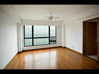 Stanley - Stanley Beach Villa 07