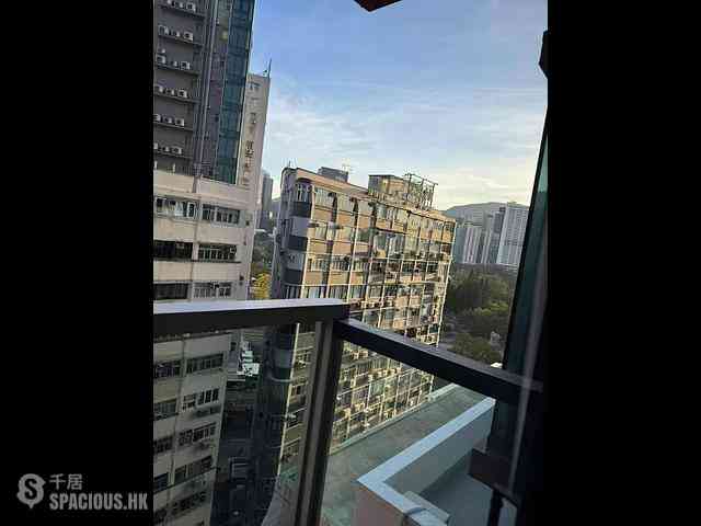 Causeway Bay - The Hemispheres 01