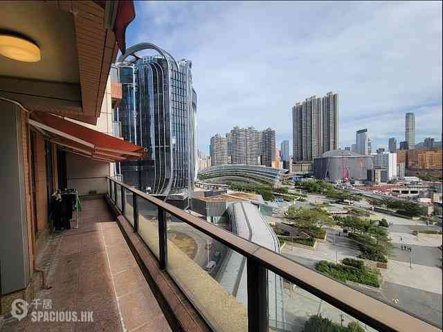 West Kowloon - The Arch Moon Tower (Block 2A) 05