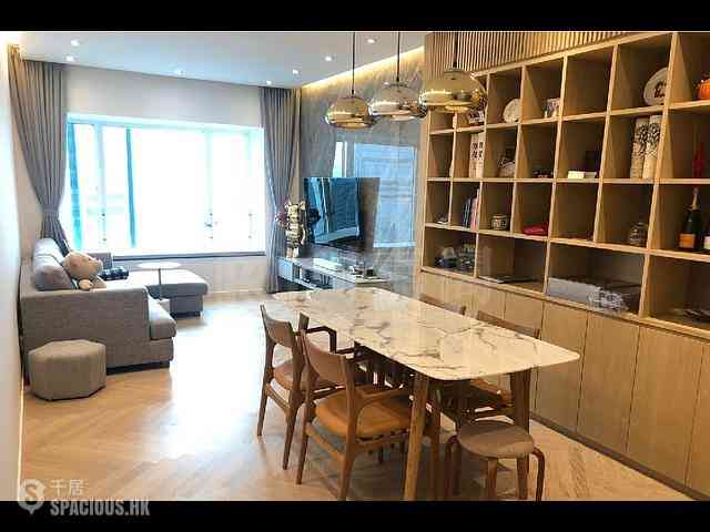 West Kowloon - Sorrento Phase 1 Block 3 01