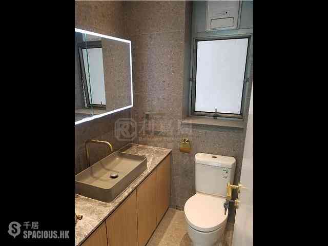 West Kowloon - Sorrento Phase 1 Block 3 05