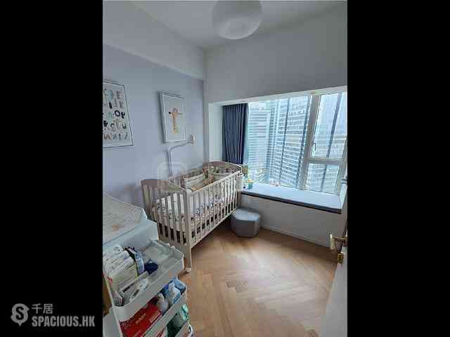 West Kowloon - Sorrento Phase 1 Block 3 06